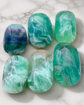 Feather Fluorite Palm Stone Meditate & Balance｜Blessedchi
